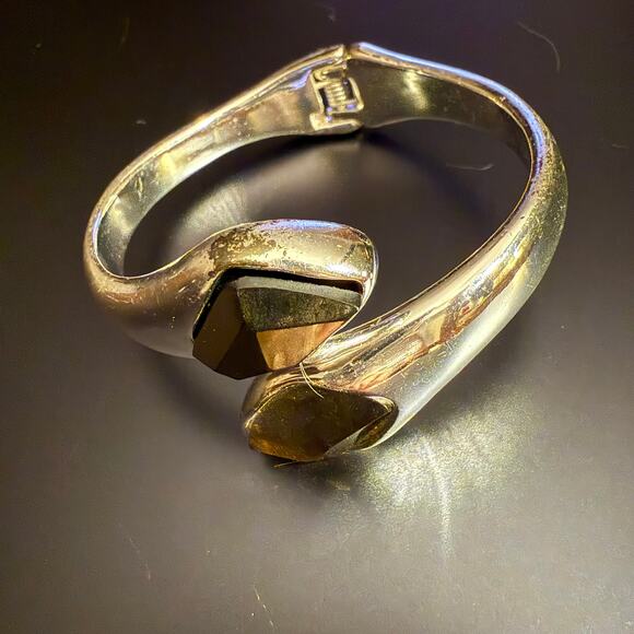 Robert Lee Morris SOHO Smoky Taupe Crystal Silver Bracelet - Picture 4 of 6